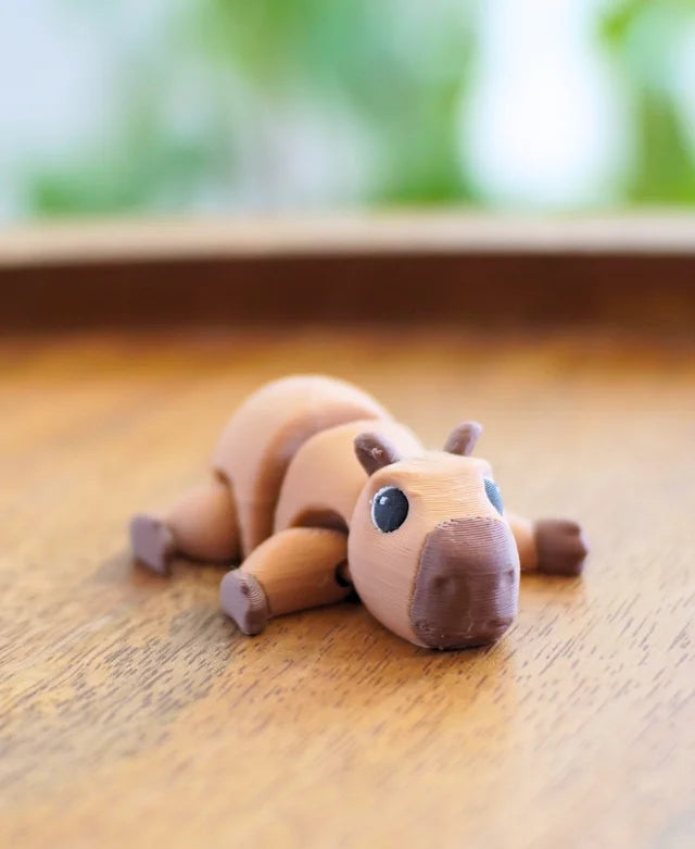 Clumsy Capybara - Fidget Toy/Keychain